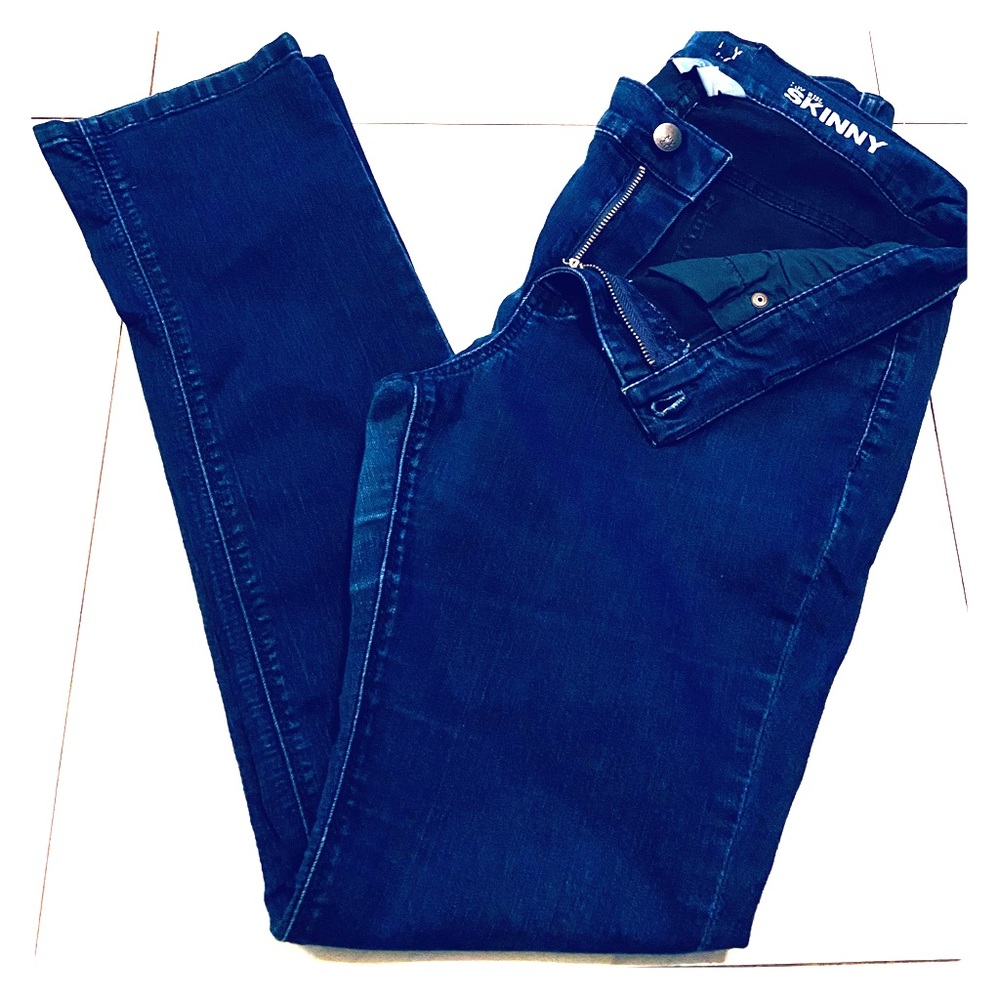 New York & Company Skinny Jeans